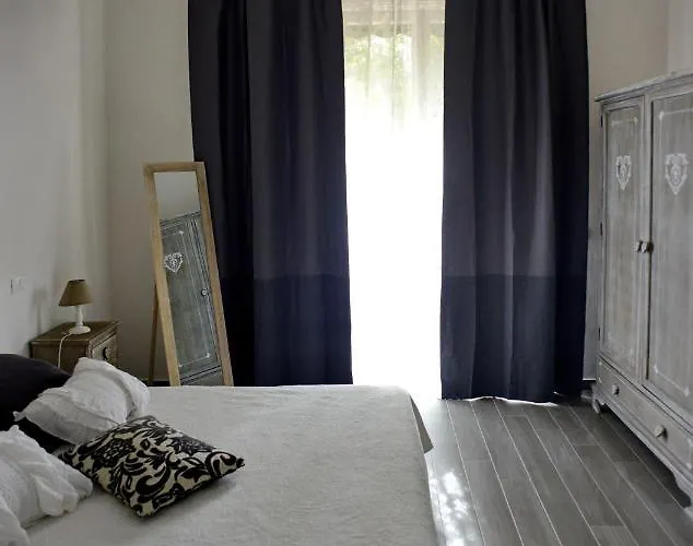 Irene Apartment *